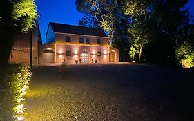 Horse Lodge De Belian
